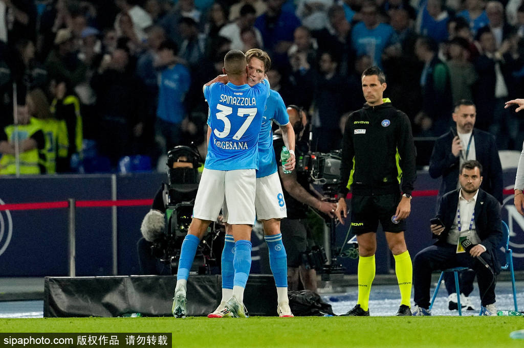 意甲-卢卡库破门麦克托米奈建功 那不勒斯2-0以1分优势夺冠